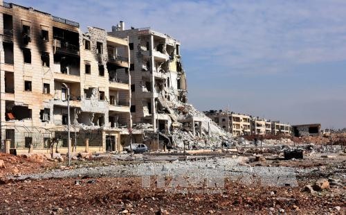 В Алеппо продолжается воздушная операция в районах, находящихся под контролем боевиков  - ảnh 1